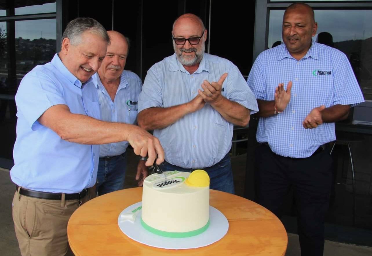 Magnol team celebrating the company's 25th anniversary
